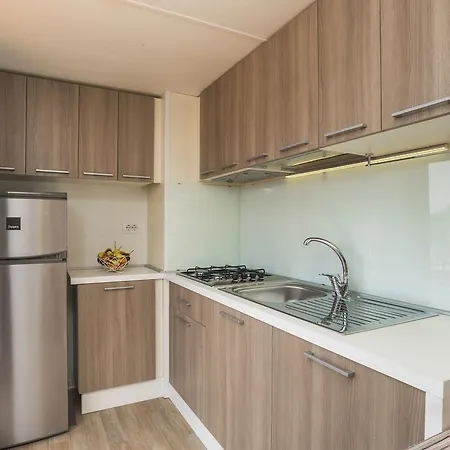 Üdülőpark Mobile Homes Sunset 4*