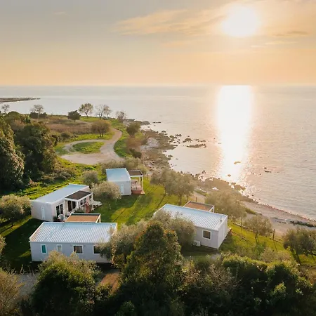 Mobile Homes Sunset 假日公园 4*