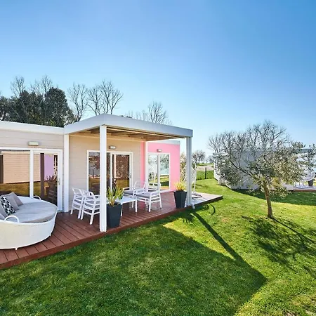 Üdülőpark Mobile Homes Sunset