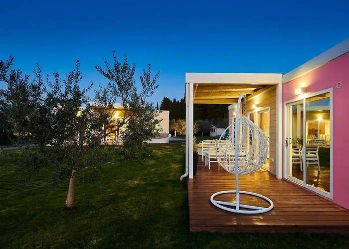 Mobile Homes Sunset פארק נופש זמברטיה